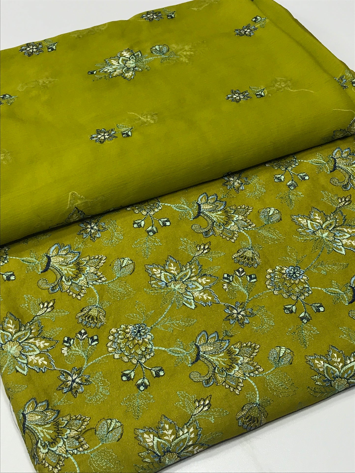 Bareeze Karandi 3pc