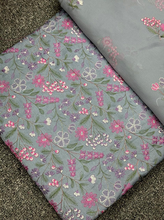 Bareeze Karandi Embroidered 3 Pieces Suit BKE3