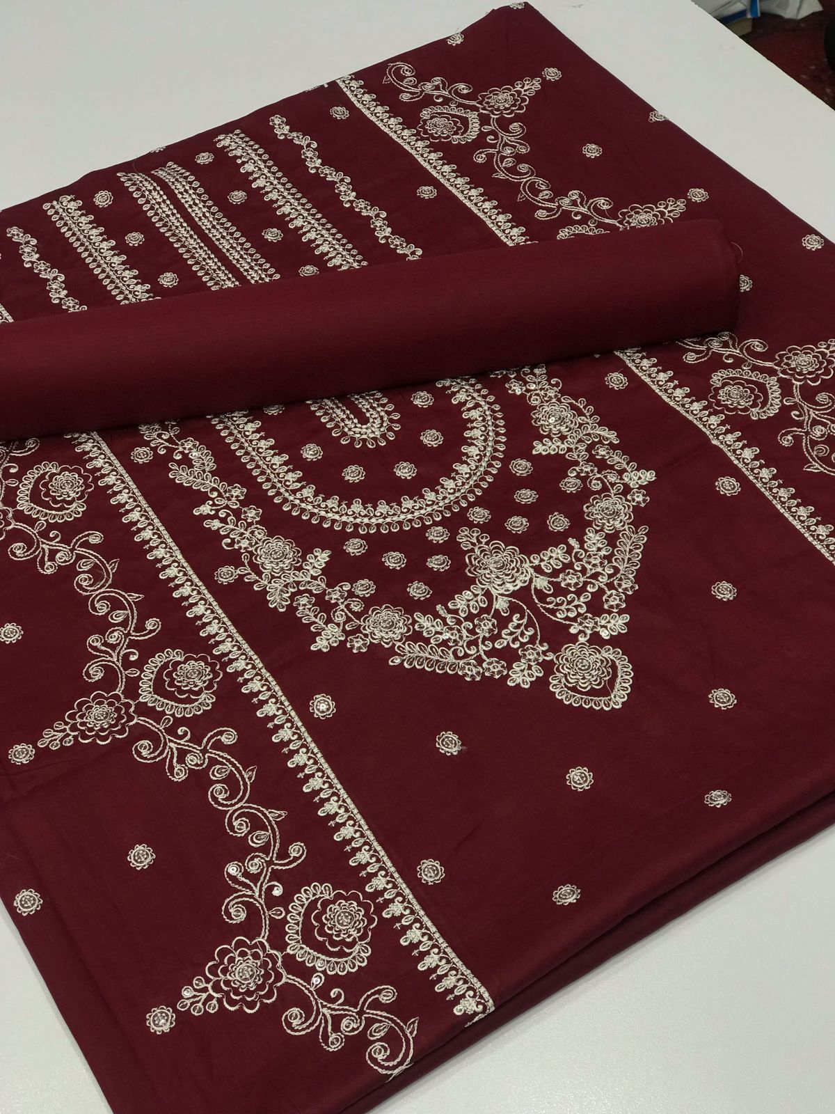 Bareeze lawn 2pc