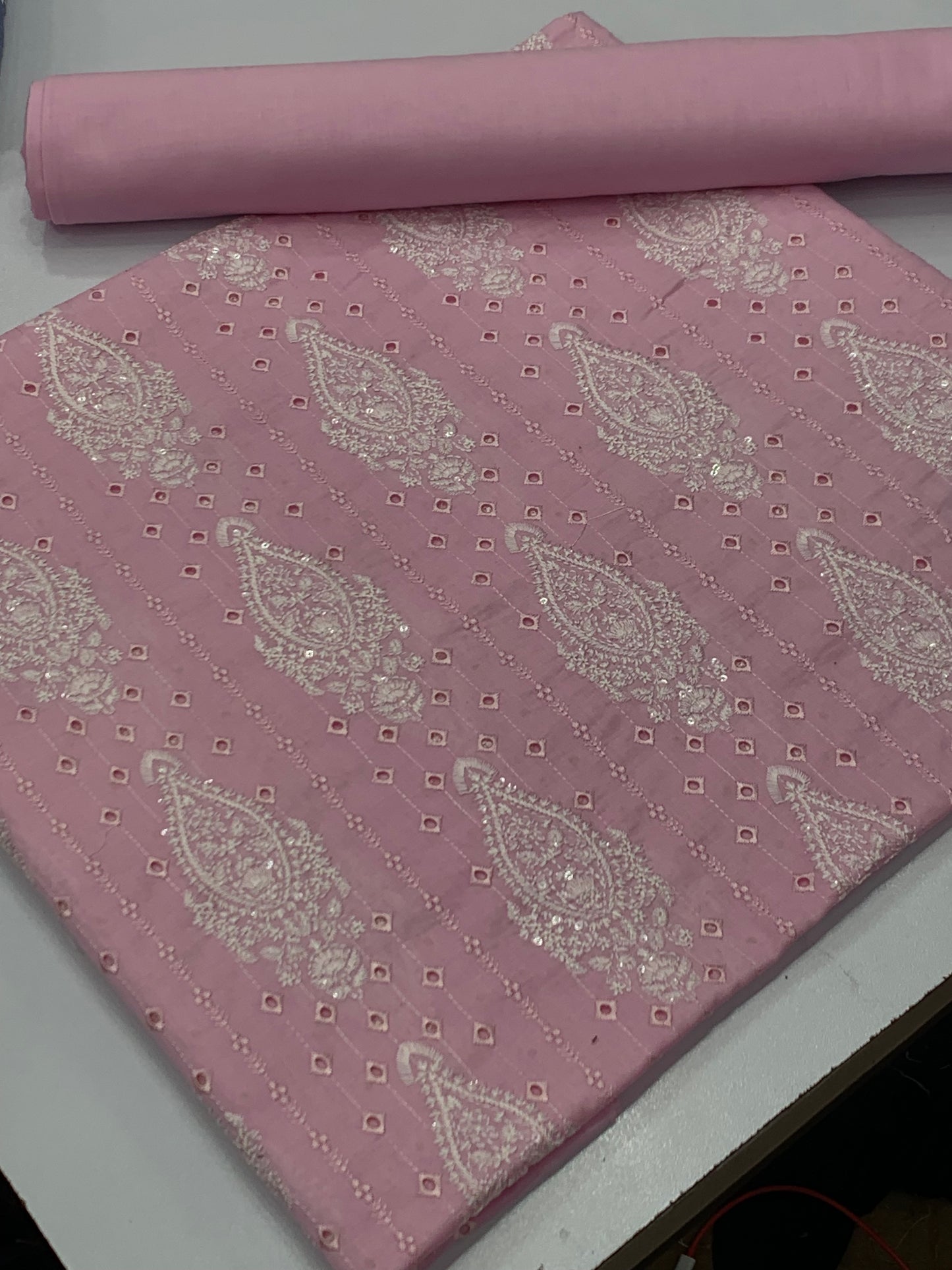 Bareeza lawn 2 piece