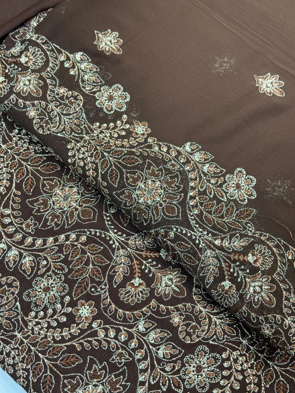 Bareeze Karandi Embroidered 3 Pieces Suit BKE3 77