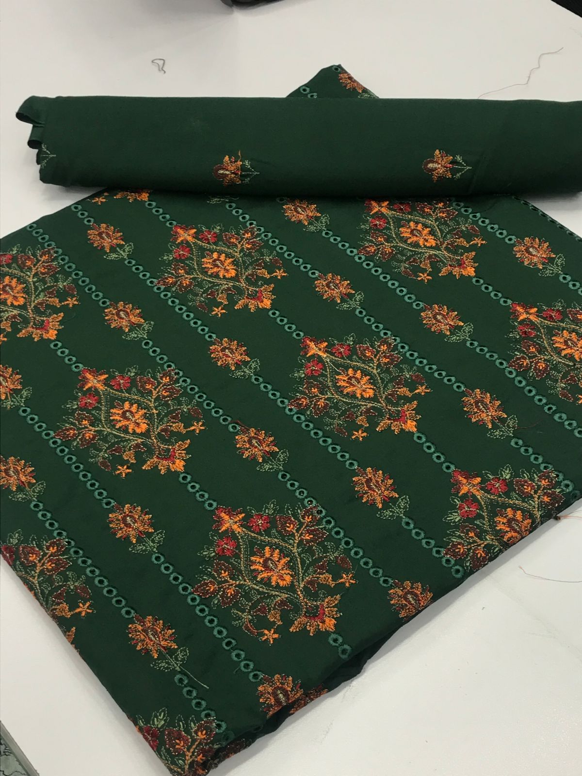 Karandi 2 piece chickan Kari