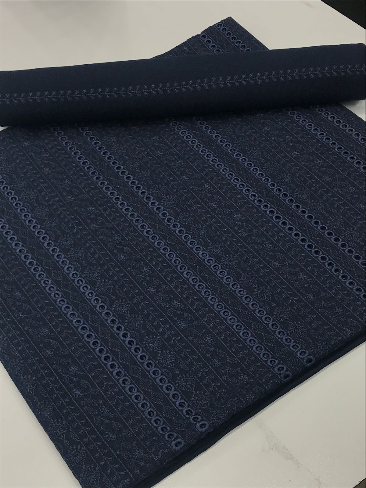 Karandi 2 piece chickan Kari