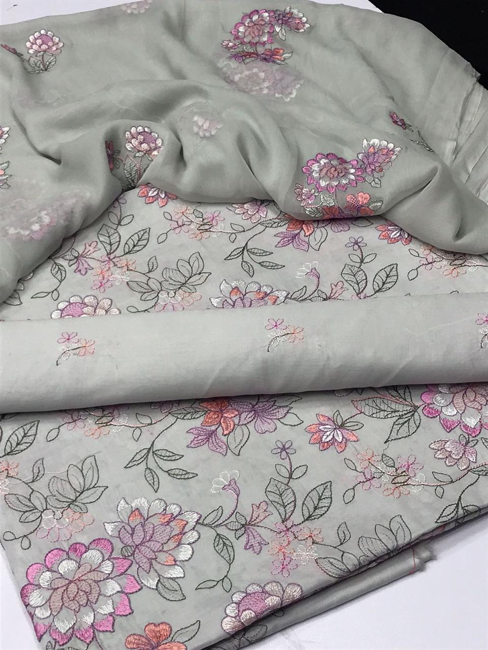 Bareeze lawn 3 piece