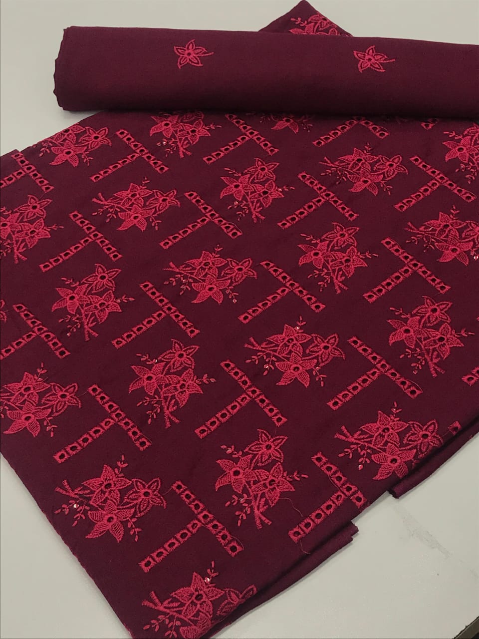 Karandi 2 piece chicken Kari