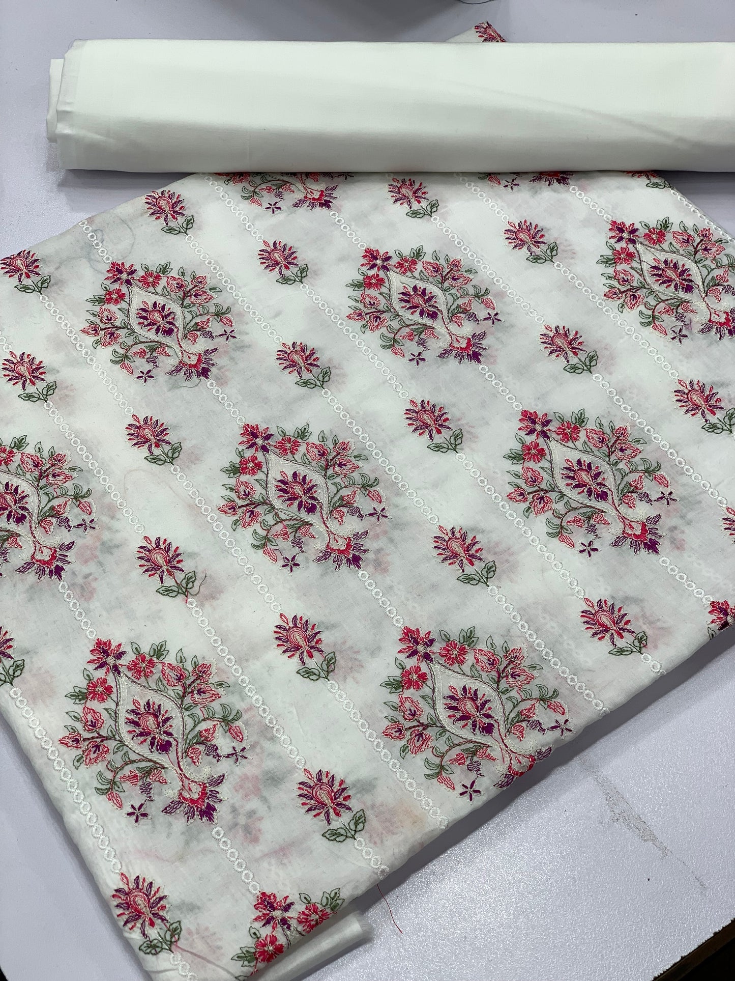 Bareeze 2 piece lawn