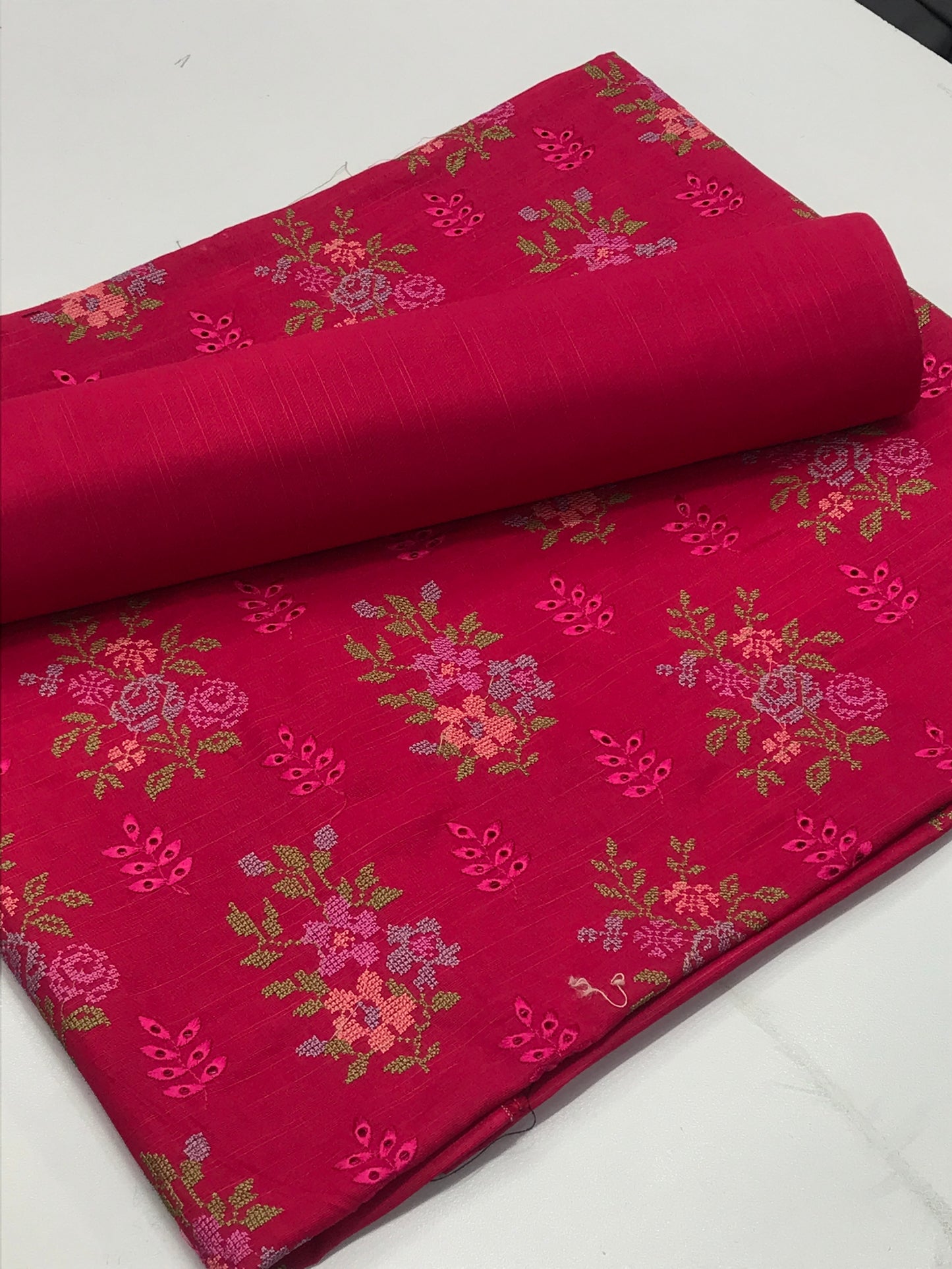 Khadar chicken karri 2pc