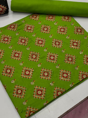Bareeze lawn 2pc
