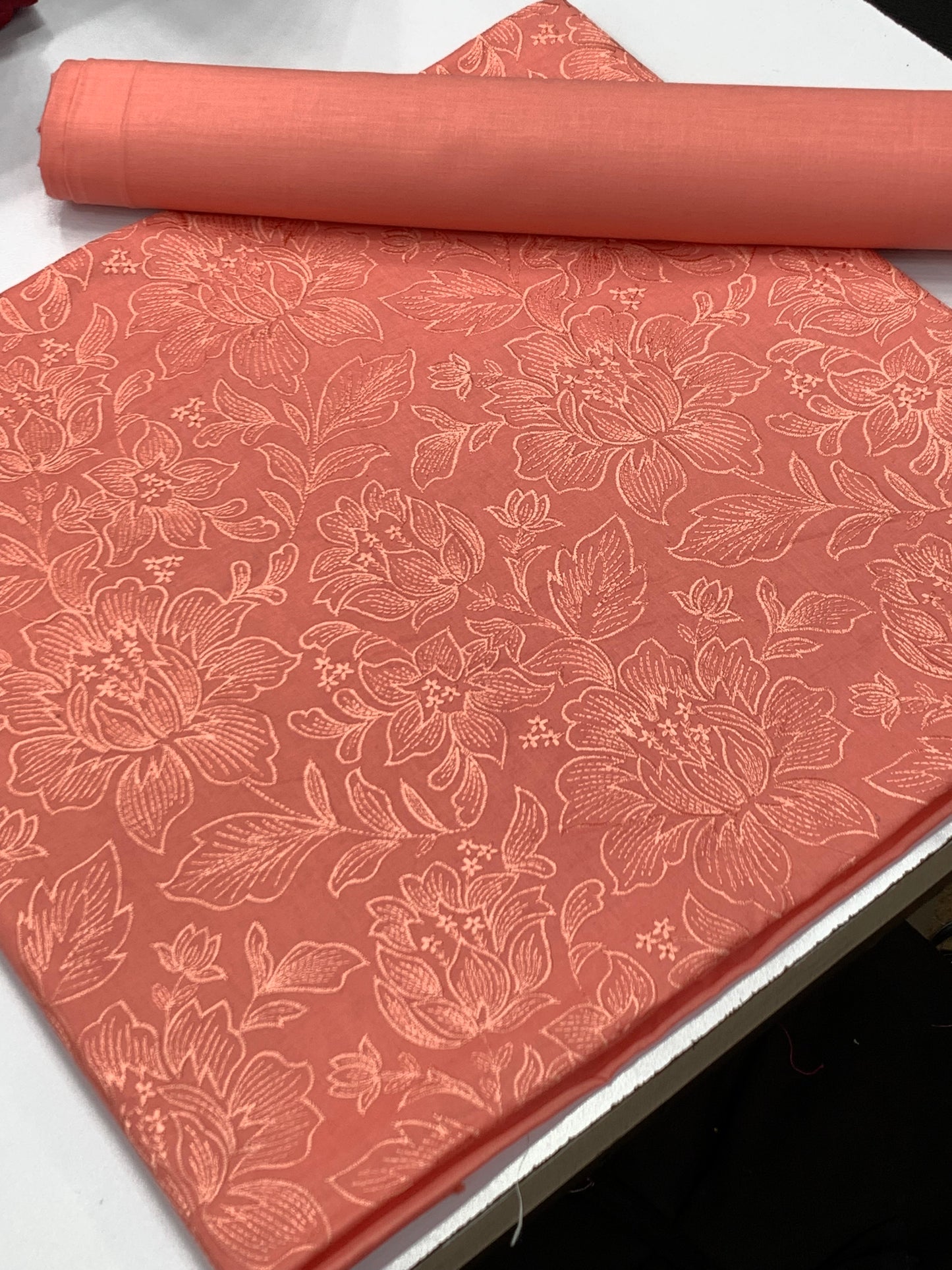 Bareeza lawn 2 piece (peach)