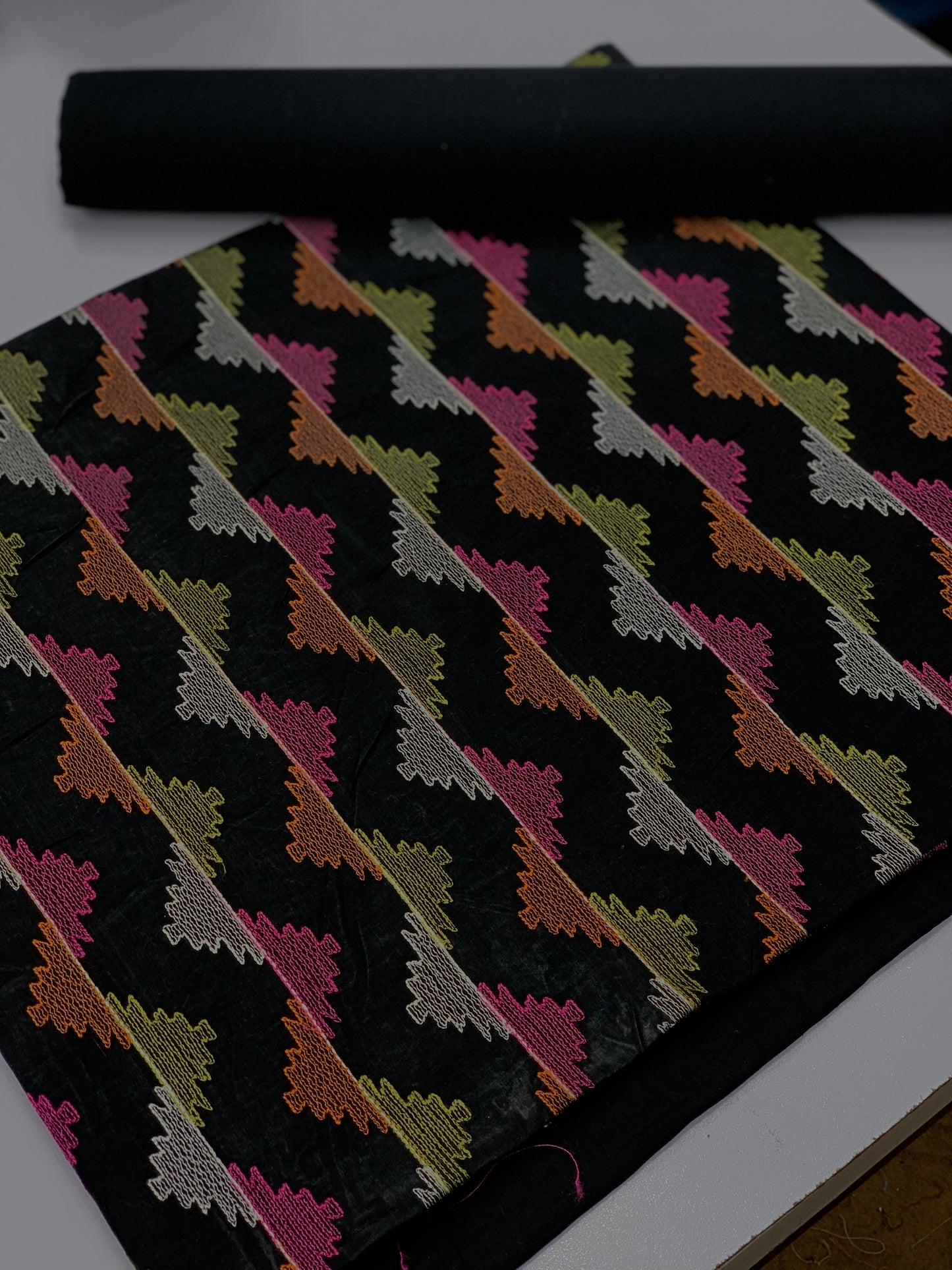 Bareeza lawn 2 piece