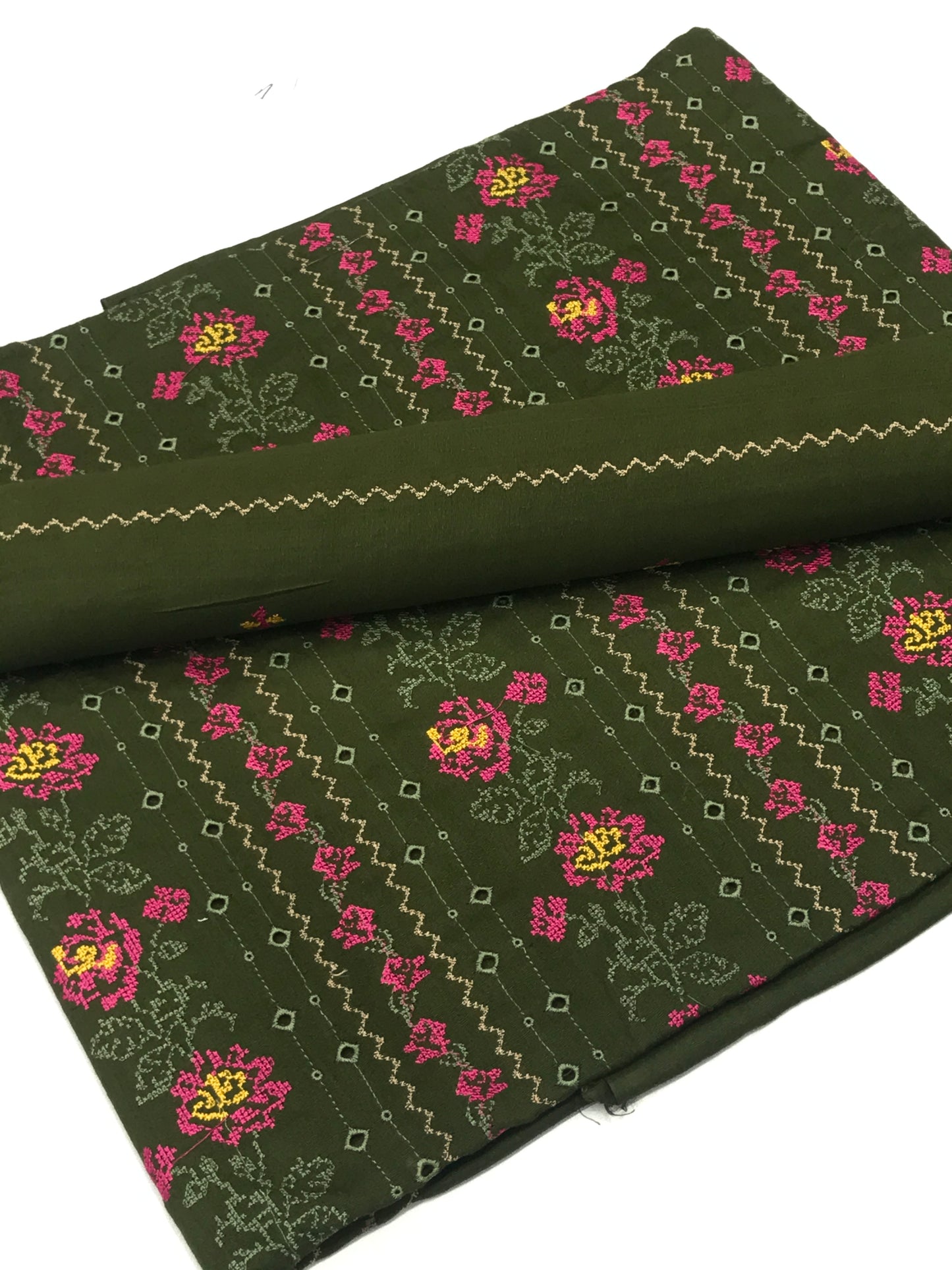Karandi chicken karri 2pc Front embroidered