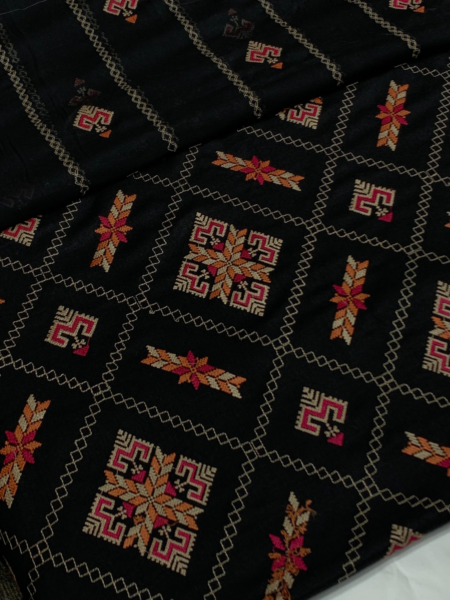 Bareeze Karandi 3 piece