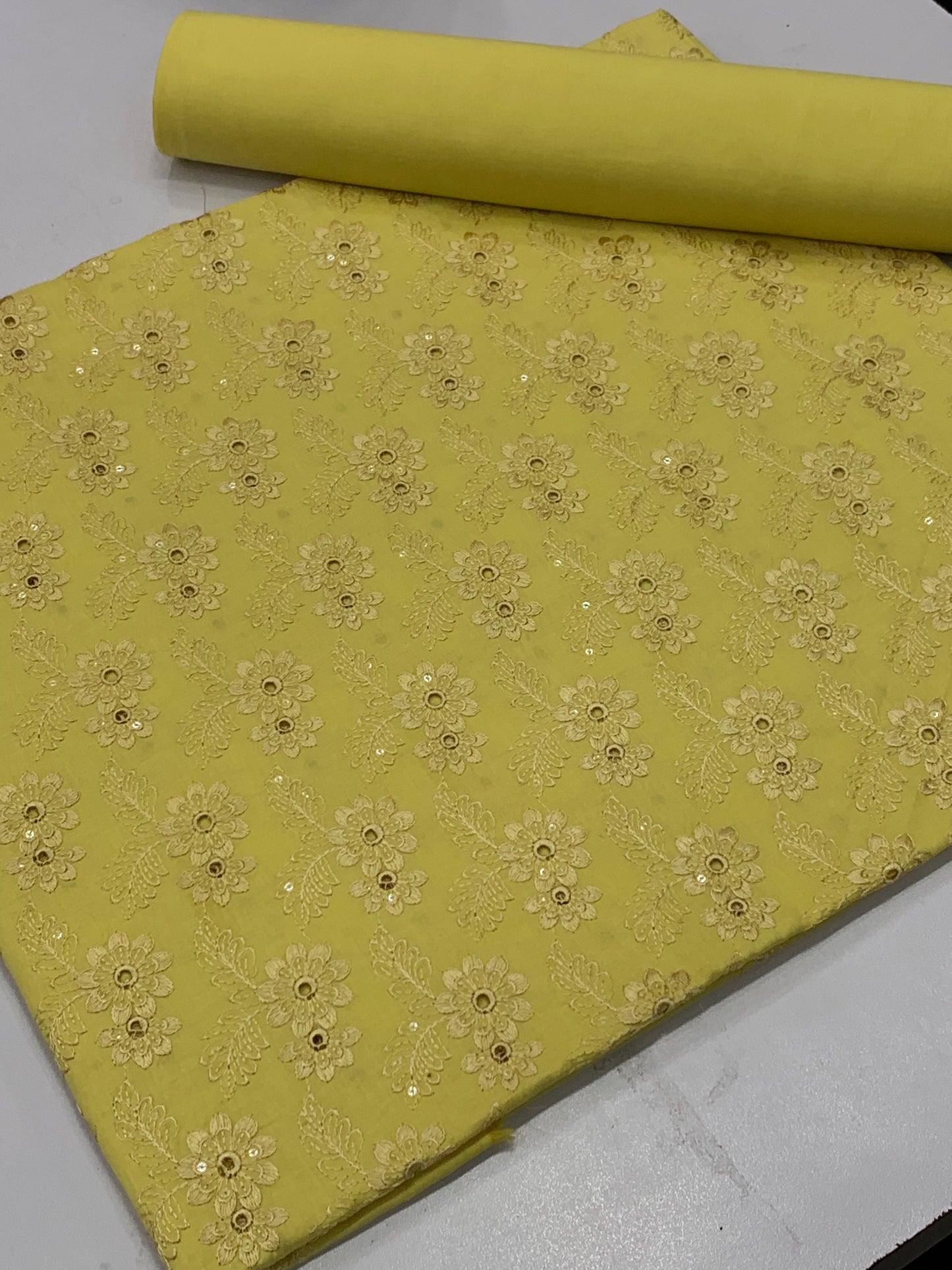 Bareeze lawn 2 Piece (lemon)