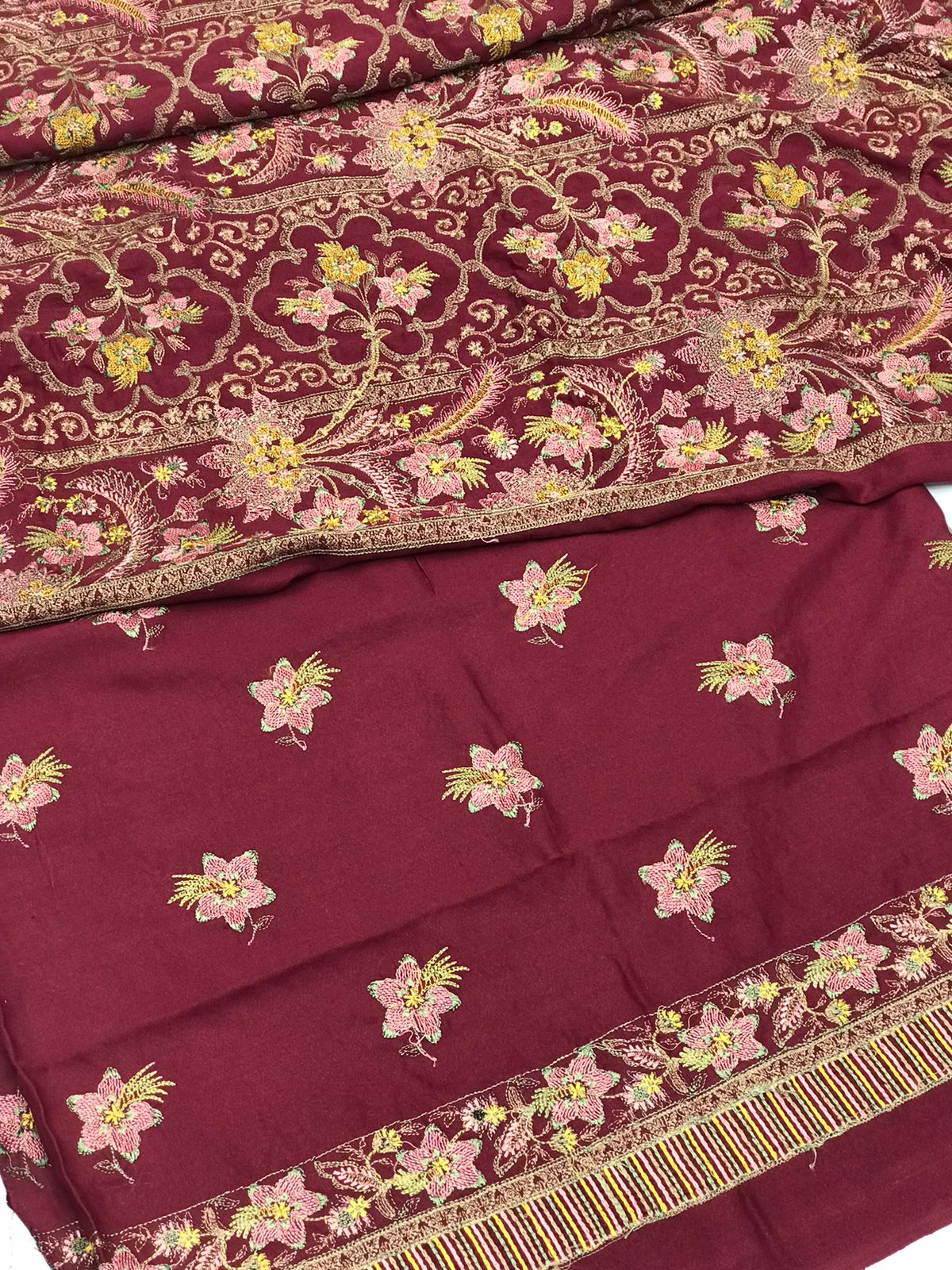 Bareeze karandi Shawls With suit BKS