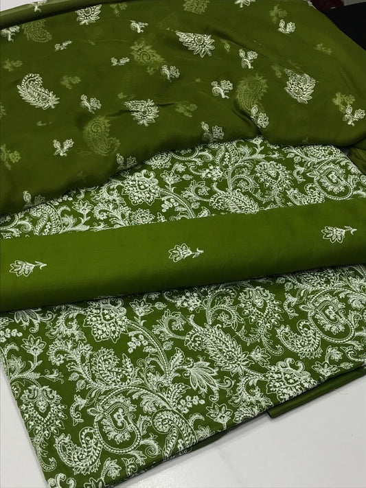 Bareeza lawn 3 piece