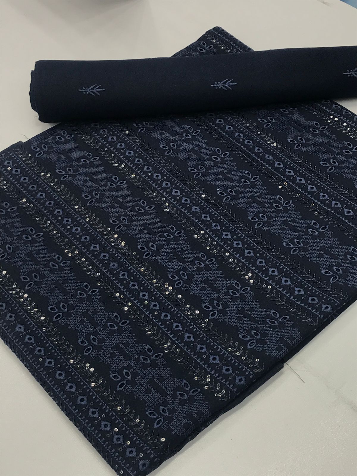 Karandi 2 piece chickan Kari