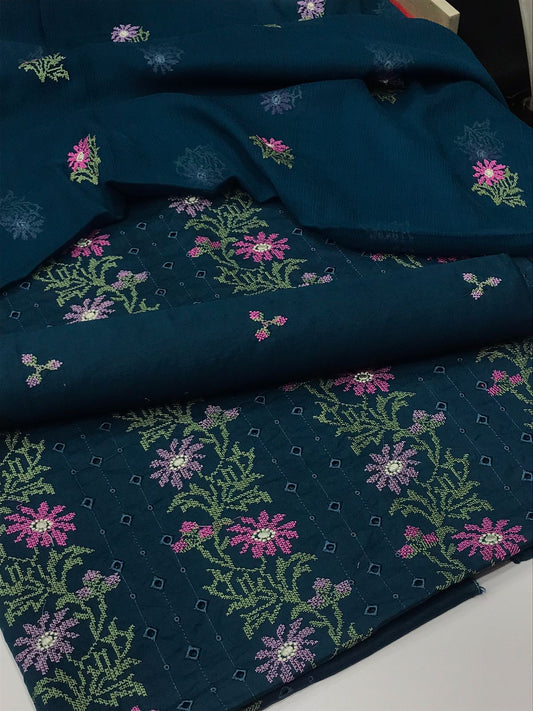 Bareeza lawn 3 piece