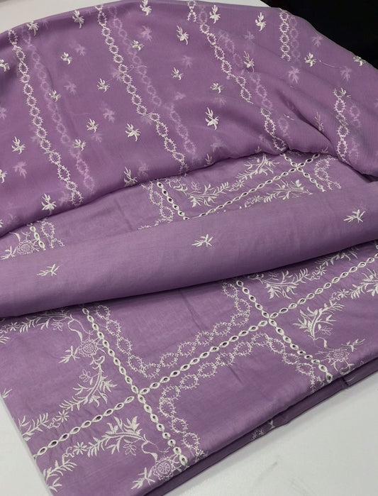 Bareeza lawn 3 piece