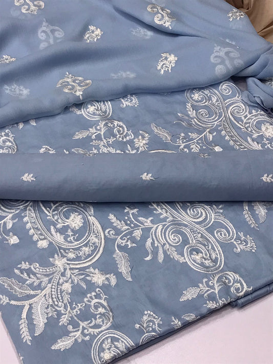 Bareeza lawn 3 piece