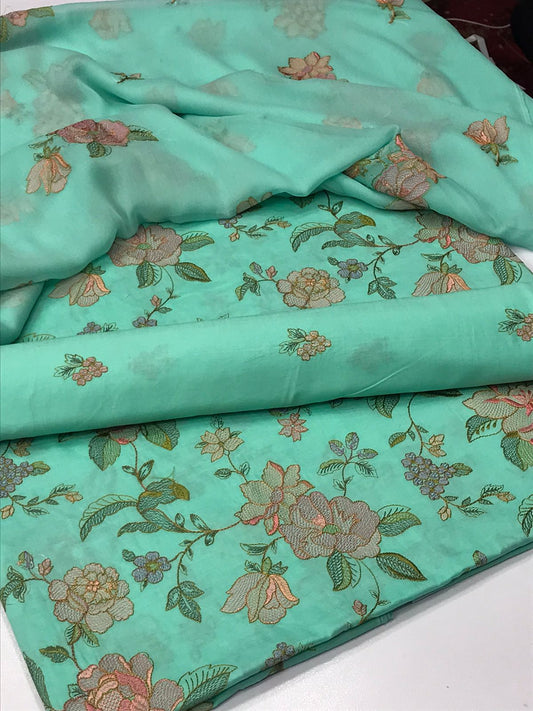 Bareeza lawn 3 piece