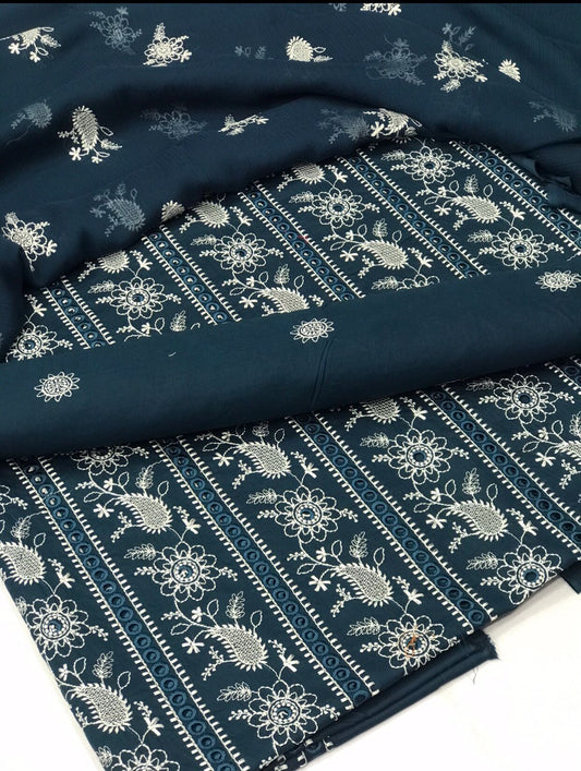 Bareeza lawn 3 piece