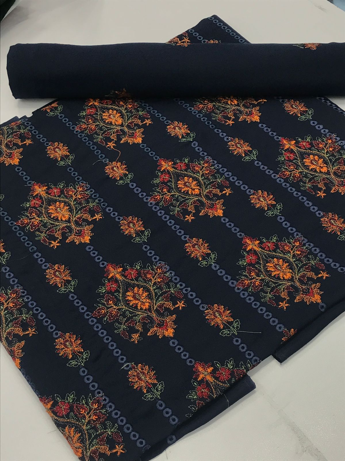 Karandi 2 piece chickan kari