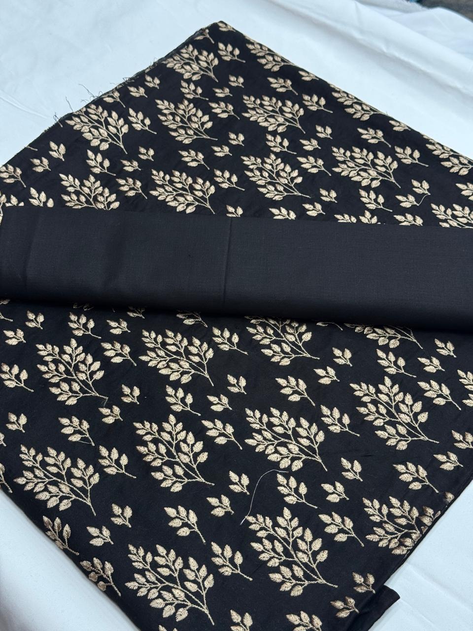 Bareeza lawn 2 piece