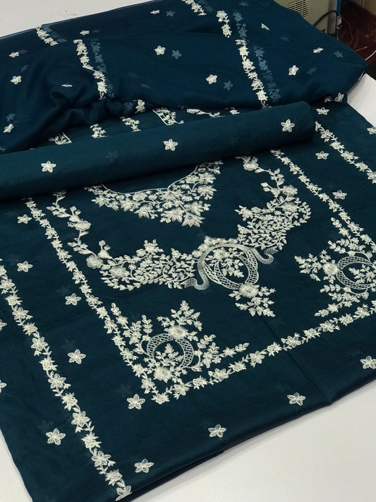 Bareeze lawn 3 piece