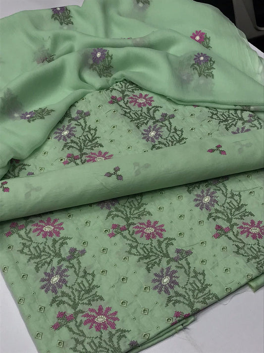 Bareeza lawn 3 piece